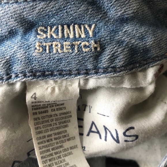3 for $25 💕 American eagle jeans - Picture 4 of 4